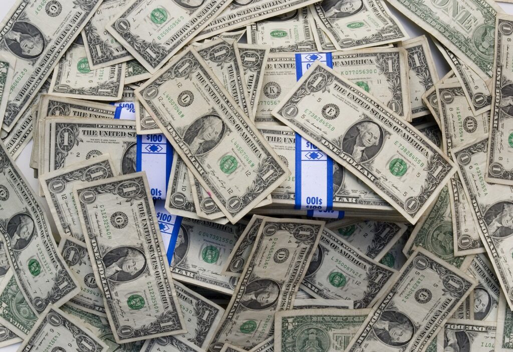 Queda do dólar